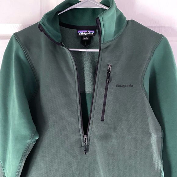 Patagonia Fleece Performance Pullover Half Zip - Picture 3 of 7